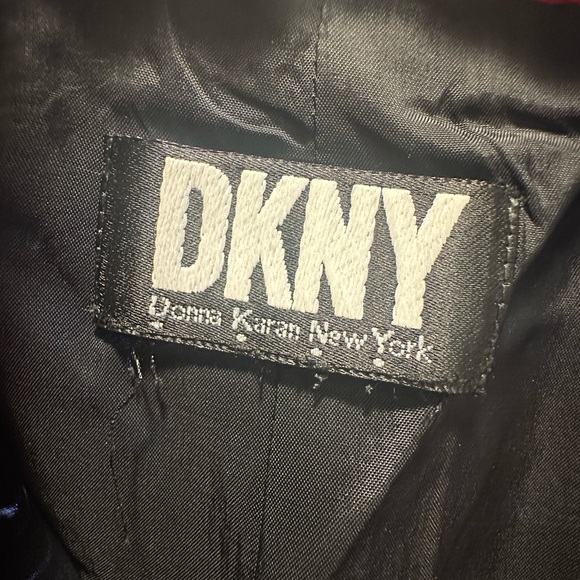 DKNY Black and Red Vest - Picture 3 of 3